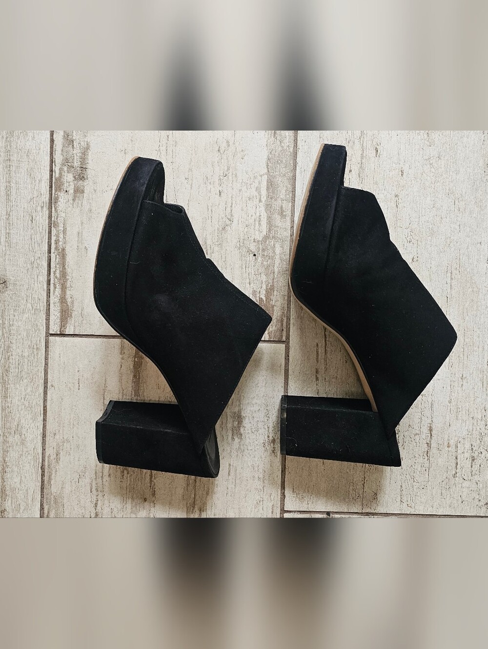 Enzo Angiolini Black Suede Block Heel Peep-Toe Platform Shoes 9